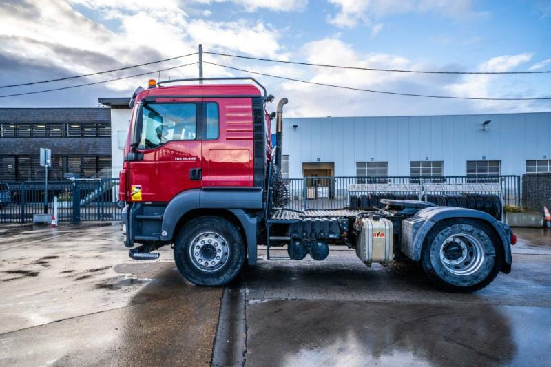 Tegljač MAN TGS 18.440 BLS +KIPHYDR.: slika Tegljač MAN TGS 18.440 BLS +KIPHYDR. Tegljač MAN TGS 18.440 BLS +KIPHYDR.: slika Tegljač MAN TGS 18.440 BLS +KIPHYDR.