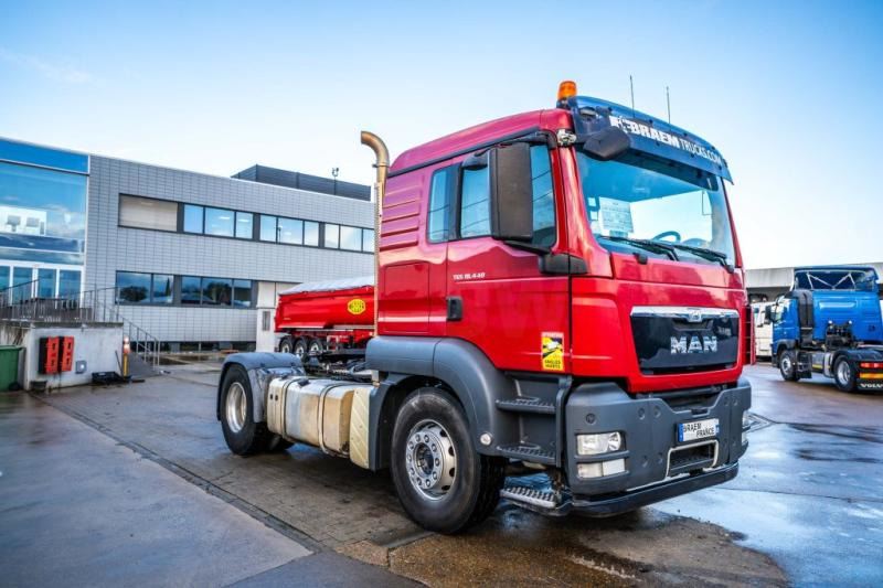 MAN TGS 18.440 LX BLS +KIPHYDR. - Tegljač: slika MAN TGS 18.440 LX BLS +KIPHYDR. - Tegljač MAN TGS 18.440 LX BLS +KIPHYDR. - Tegljač: slika MAN TGS 18.440 LX BLS +KIPHYDR. - Tegljač