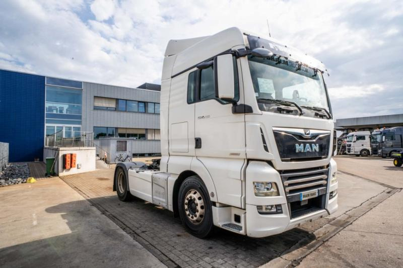 MAN TGX 18 460 XLX BLS+INTARDER+ADR+KIPHYDR. - Tegljač: slika MAN TGX 18 460 XLX BLS+INTARDER+ADR+KIPHYDR. - Tegljač MAN TGX 18 460 XLX BLS+INTARDER+ADR+KIPHYDR. - Tegljač: slika MAN TGX 18 460 XLX BLS+INTARDER+ADR+KIPHYDR. - Tegljač