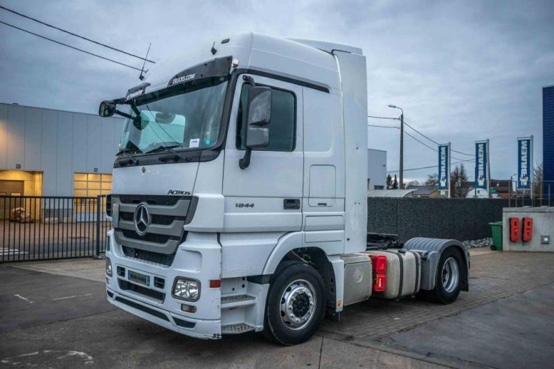 Mercedes ACTROS 1844 LS- MP3+ VOITH - Tegljač: slika Mercedes ACTROS 1844 LS- MP3+ VOITH - Tegljač Mercedes ACTROS 1844 LS- MP3+ VOITH - Tegljač: slika Mercedes ACTROS 1844 LS- MP3+ VOITH - Tegljač