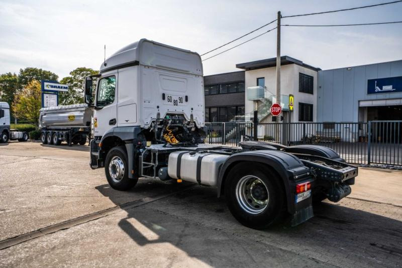 Mercedes AROCS 1843 LS ( NO ACTROS) - Tegljač: slika Mercedes AROCS 1843 LS ( NO ACTROS) - Tegljač Mercedes AROCS 1843 LS ( NO ACTROS) - Tegljač: slika Mercedes AROCS 1843 LS ( NO ACTROS) - Tegljač