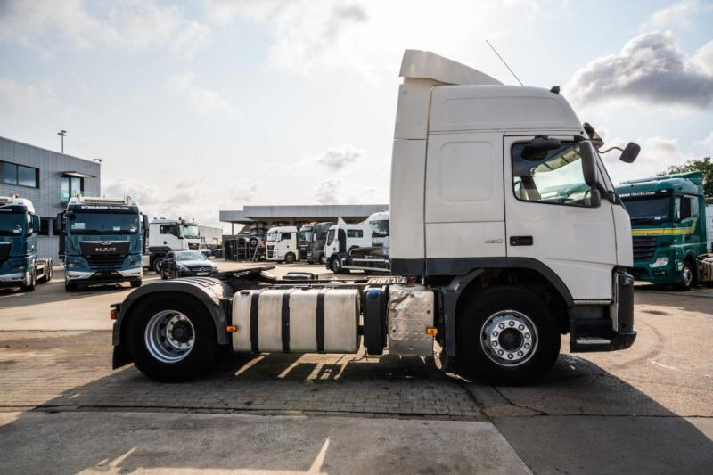 Volvo FM (FH) 460 GLOB - Tegljač: slika Volvo FM (FH) 460 GLOB - Tegljač Volvo FM (FH) 460 GLOB - Tegljač: slika Volvo FM (FH) 460 GLOB - Tegljač