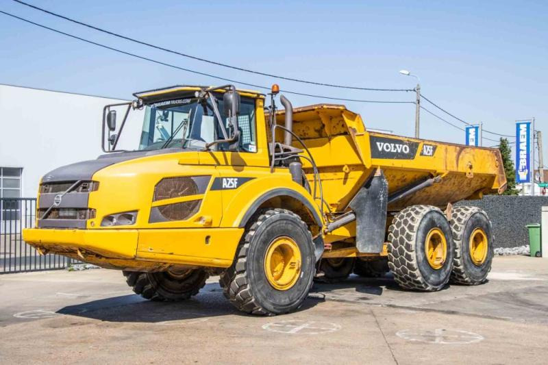 Volvo DUMPER A25F - Kruti istovarivač/ Kamion za prijevoz kamenja: slika Volvo DUMPER A25F - Kruti istovarivač/ Kamion za prijevoz kamenja Volvo DUMPER A25F - Kruti istovarivač/ Kamion za prijevoz kamenja: slika Volvo DUMPER A25F - Kruti istovarivač/ Kamion za prijevoz kamenja