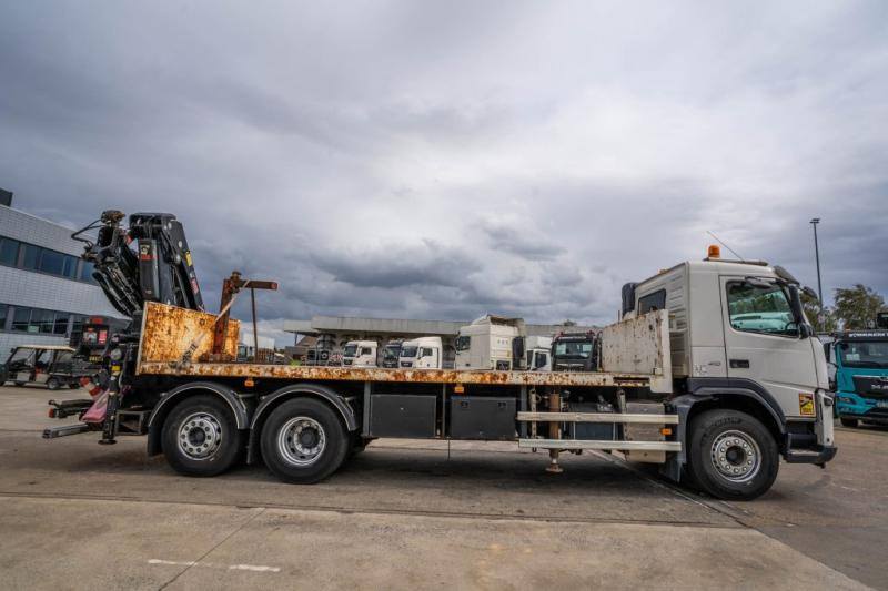 Zakup Volvo FM 410 DXI -6X2+HIAB 24 T/m/2x Volvo FM 410 DXI -6X2+HIAB 24 T/m/2x: slika Zakup Volvo FM 410 DXI -6X2+HIAB 24 T/m/2x Volvo FM 410 DXI -6X2+HIAB 24 T/m/2x