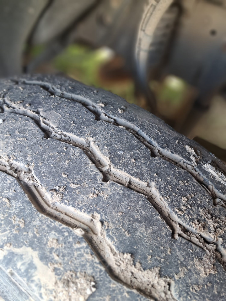 RENAULT 270 DCI - Kiper: slika RENAULT 270 DCI - Kiper RENAULT 270 DCI - Kiper: slika RENAULT 270 DCI - Kiper