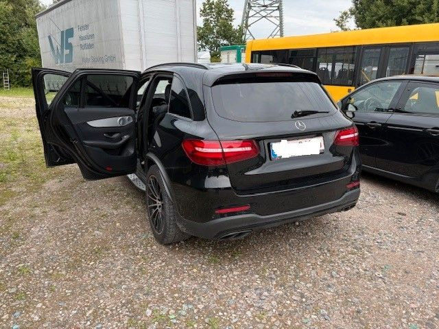 Mercedes-Benz GLC-klasse 43 AMG GLC GLC 43 AMG 4Matic - SUV: slika Mercedes-Benz GLC-klasse 43 AMG GLC GLC 43 AMG 4Matic - SUV Mercedes-Benz GLC-klasse 43 AMG GLC GLC 43 AMG 4Matic - SUV: slika Mercedes-Benz GLC-klasse 43 AMG GLC GLC 43 AMG 4Matic - SUV
