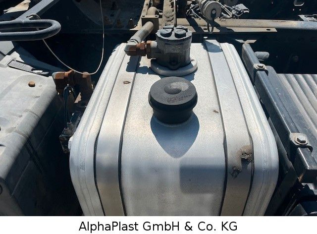 MAN 18.400 / 4x2 Hydraulik Orginal KM TipTop 18.400 / 4x2 Hydraulik Orginal KM TipTop - Tegljač: slika MAN 18.400 / 4x2 Hydraulik Orginal KM TipTop 18.400 / 4x2 Hydraulik Orginal KM TipTop - Tegljač MAN 18.400 / 4x2 Hydraulik Orginal KM TipTop 18.400 / 4x2 Hydraulik Orginal KM TipTop - Tegljač: slika MAN 18.400 / 4x2 Hydraulik Orginal KM TipTop 18.400 / 4x2 Hydraulik Orginal KM TipTop - Tegljač