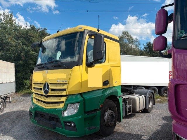 Mercedes-Benz Actros 1840 ohne Kompressor - Tegljač: slika Mercedes-Benz Actros 1840 ohne Kompressor - Tegljač Mercedes-Benz Actros 1840 ohne Kompressor - Tegljač: slika Mercedes-Benz Actros 1840 ohne Kompressor - Tegljač