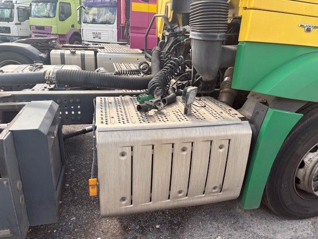 Mercedes-Benz Actros 1840 ohne Kompressor - Tegljač: slika Mercedes-Benz Actros 1840 ohne Kompressor - Tegljač Mercedes-Benz Actros 1840 ohne Kompressor - Tegljač: slika Mercedes-Benz Actros 1840 ohne Kompressor - Tegljač