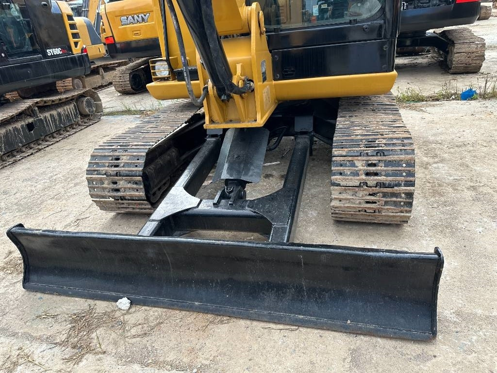 CAT 306 - Mini bager: slika CAT 306 - Mini bager CAT 306 - Mini bager: slika CAT 306 - Mini bager