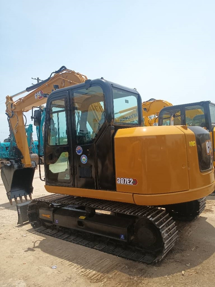 CAT 307E2 - Mini bager: slika CAT 307E2 - Mini bager CAT 307E2 - Mini bager: slika CAT 307E2 - Mini bager