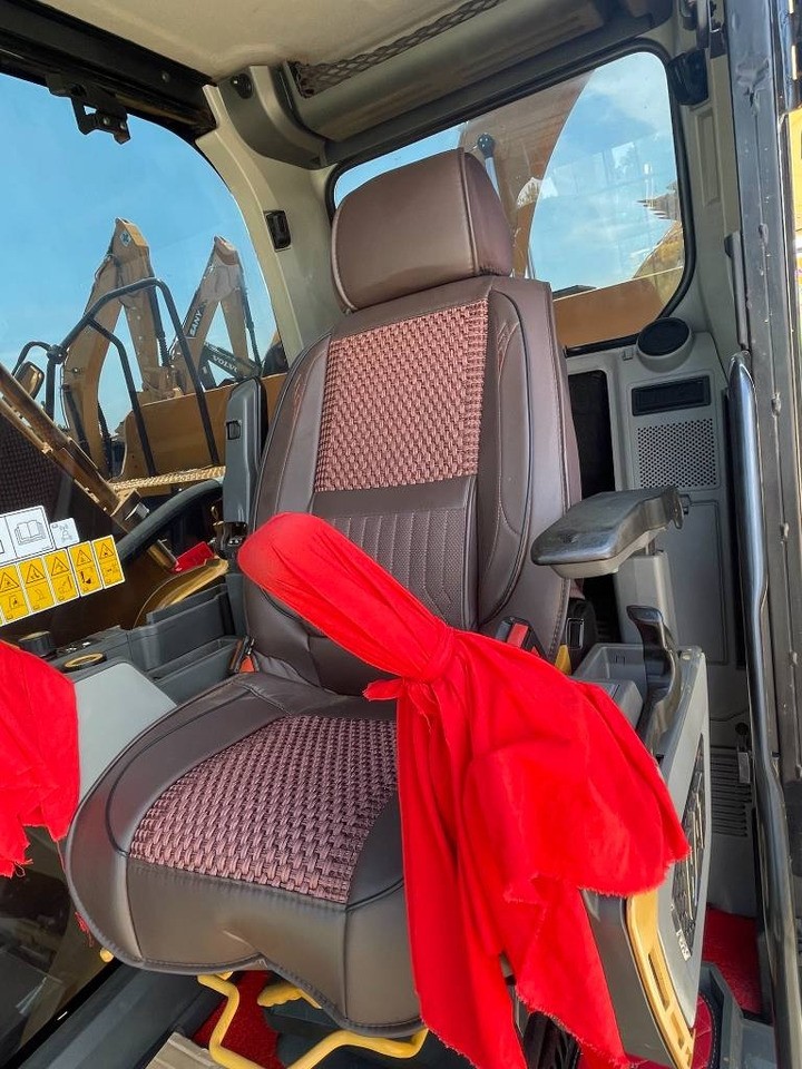 CAT 330GC - Bager gusjeničar: slika CAT 330GC - Bager gusjeničar CAT 330GC - Bager gusjeničar: slika CAT 330GC - Bager gusjeničar