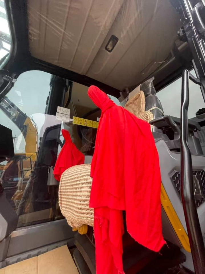 CAT 336GC - Bager gusjeničar: slika CAT 336GC - Bager gusjeničar CAT 336GC - Bager gusjeničar: slika CAT 336GC - Bager gusjeničar