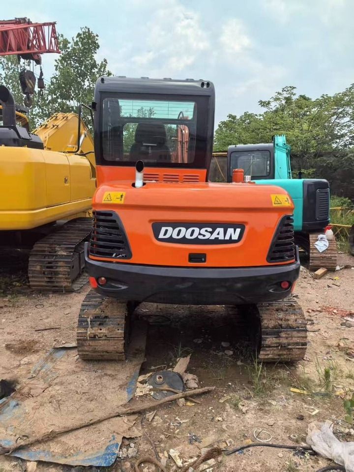 Doosan DX 60 - Bager gusjeničar: slika Doosan DX 60 - Bager gusjeničar Doosan DX 60 - Bager gusjeničar: slika Doosan DX 60 - Bager gusjeničar