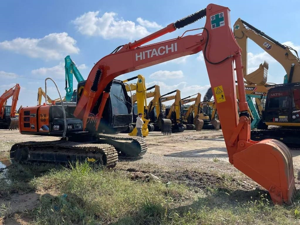 Hitachi ZX 120 - Bager gusjeničar: slika Hitachi ZX 120 - Bager gusjeničar Hitachi ZX 120 - Bager gusjeničar: slika Hitachi ZX 120 - Bager gusjeničar