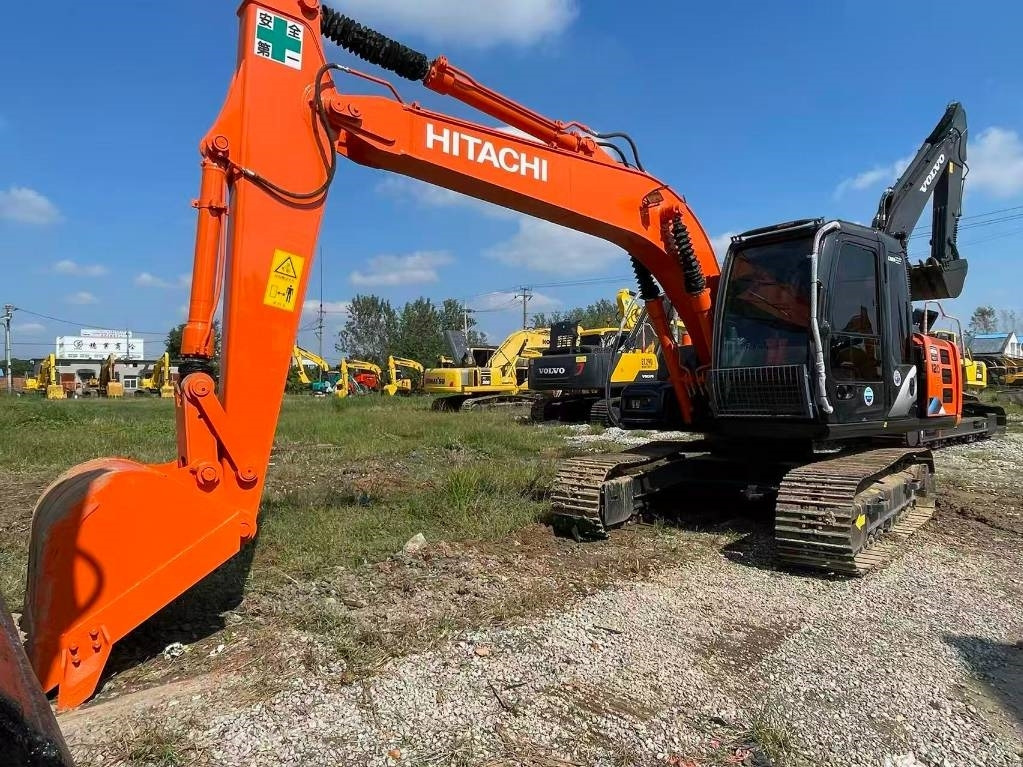 Hitachi ZX 120 - Bager gusjeničar: slika Hitachi ZX 120 - Bager gusjeničar Hitachi ZX 120 - Bager gusjeničar: slika Hitachi ZX 120 - Bager gusjeničar