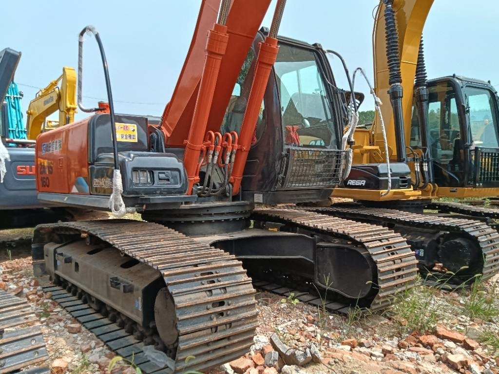 Hitachi ZX 160 - Bager gusjeničar: slika Hitachi ZX 160 - Bager gusjeničar Hitachi ZX 160 - Bager gusjeničar: slika Hitachi ZX 160 - Bager gusjeničar