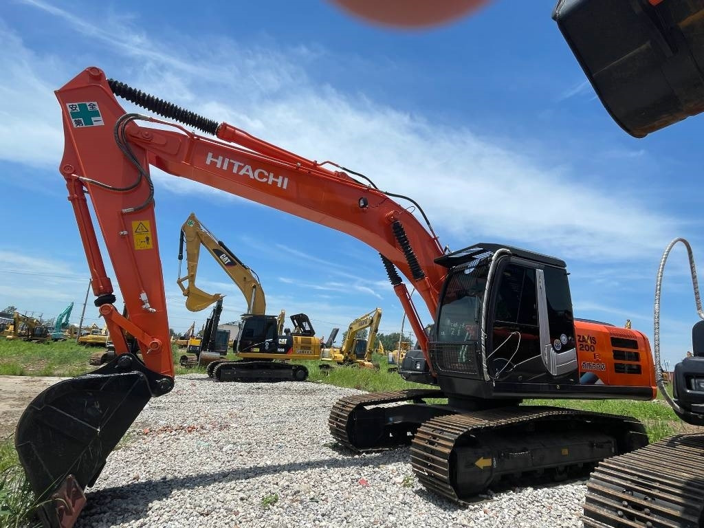 Hitachi ZX 200 - Bager gusjeničar: slika Hitachi ZX 200 - Bager gusjeničar Hitachi ZX 200 - Bager gusjeničar: slika Hitachi ZX 200 - Bager gusjeničar