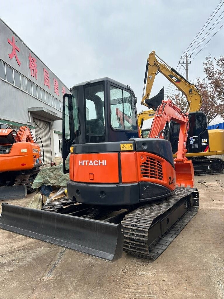 Hitachi ZX 50 - Mini bager: slika Hitachi ZX 50 - Mini bager Hitachi ZX 50 - Mini bager: slika Hitachi ZX 50 - Mini bager