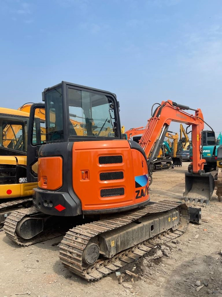 Hitachi ZX 55 - Mini bager: slika Hitachi ZX 55 - Mini bager Hitachi ZX 55 - Mini bager: slika Hitachi ZX 55 - Mini bager