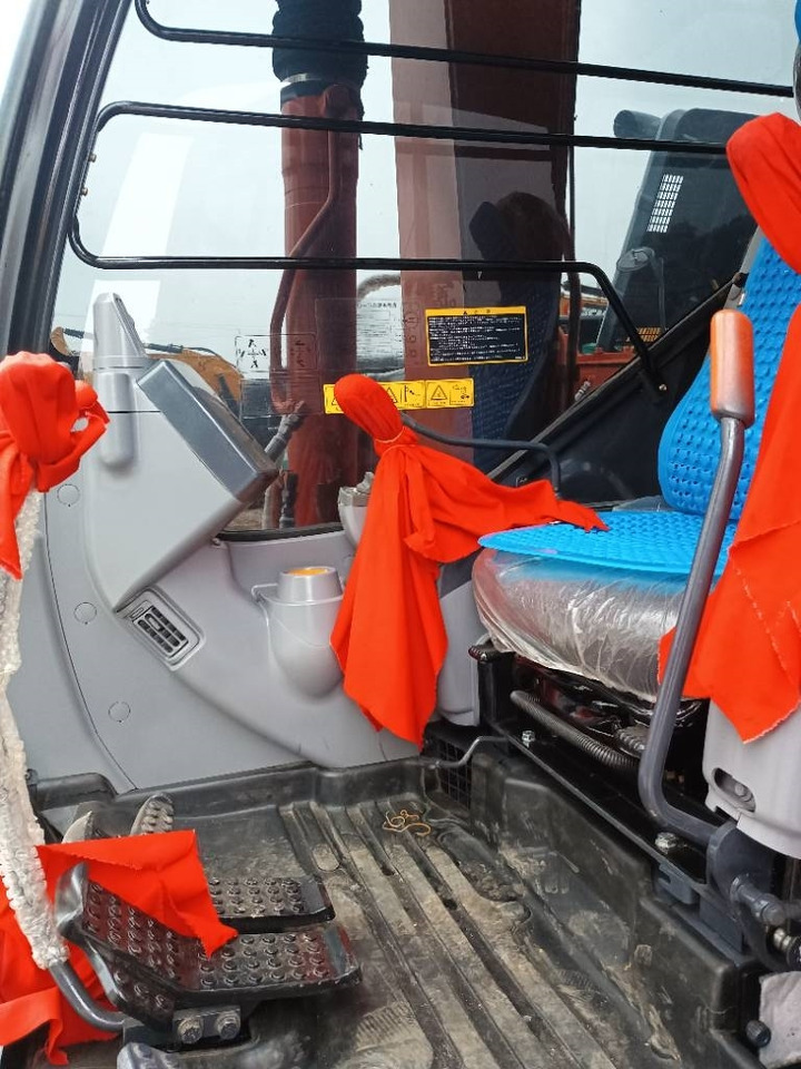 Hitachi ZX70  - Bager gusjeničar: slika Hitachi ZX70  - Bager gusjeničar Hitachi ZX70  - Bager gusjeničar: slika Hitachi ZX70  - Bager gusjeničar