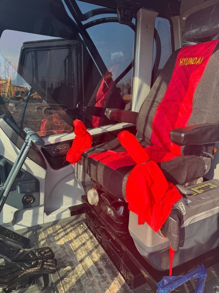 Hyundai HX 220 - Bager gusjeničar: slika Hyundai HX 220 - Bager gusjeničar Hyundai HX 220 - Bager gusjeničar: slika Hyundai HX 220 - Bager gusjeničar