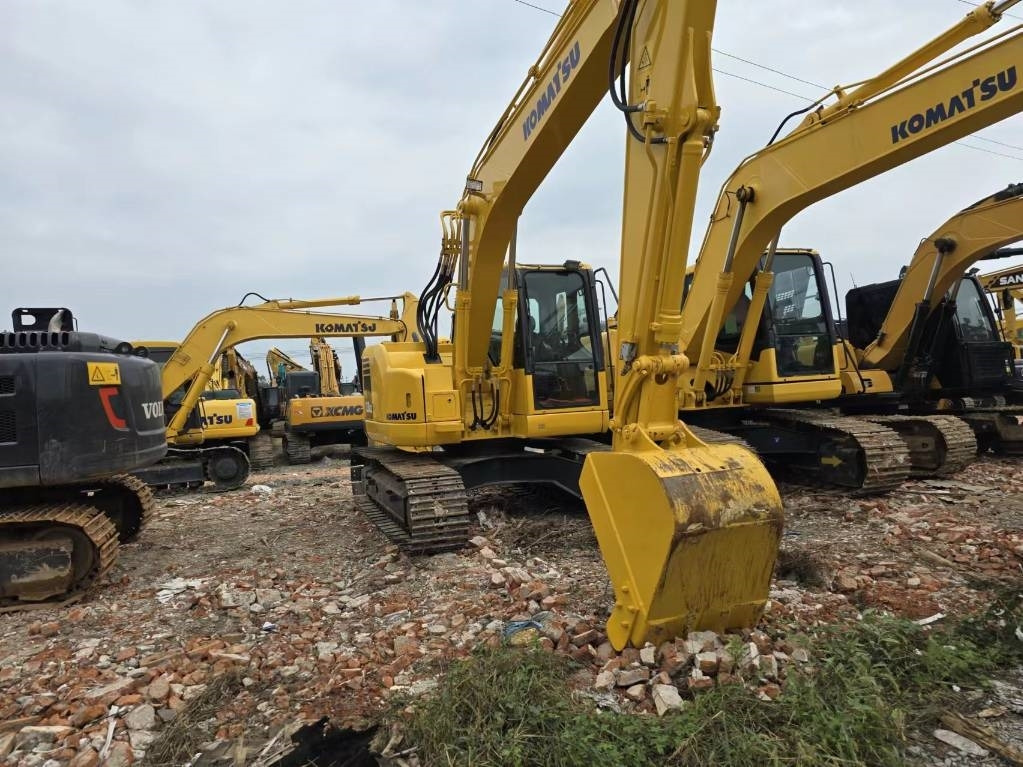 Komatsu PC 128 US-8 - Bager gusjeničar: slika Komatsu PC 128 US-8 - Bager gusjeničar Komatsu PC 128 US-8 - Bager gusjeničar: slika Komatsu PC 128 US-8 - Bager gusjeničar