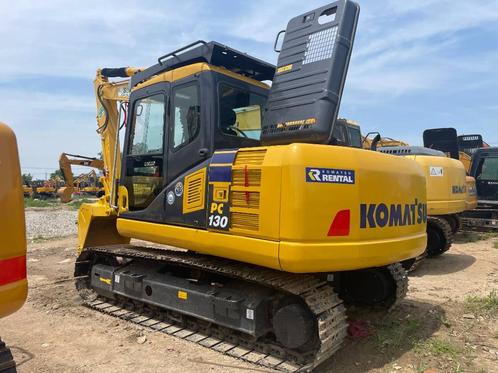 Komatsu PC 130 - Bager gusjeničar: slika Komatsu PC 130 - Bager gusjeničar Komatsu PC 130 - Bager gusjeničar: slika Komatsu PC 130 - Bager gusjeničar