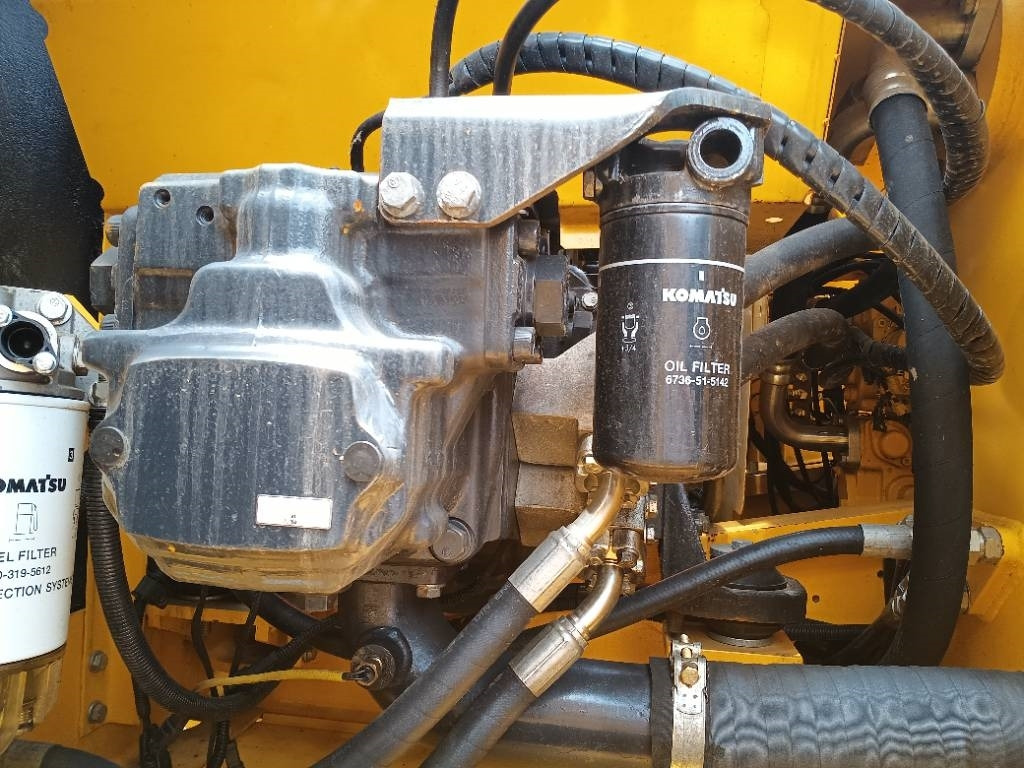 Novi Bager gusjeničar Komatsu PC 220-8: slika Novi Bager gusjeničar Komatsu PC 220-8 Novi Bager gusjeničar Komatsu PC 220-8: slika Novi Bager gusjeničar Komatsu PC 220-8