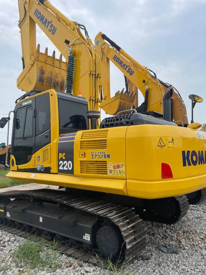 Komatsu PC 220  - Bager gusjeničar: slika Komatsu PC 220  - Bager gusjeničar Komatsu PC 220  - Bager gusjeničar: slika Komatsu PC 220  - Bager gusjeničar