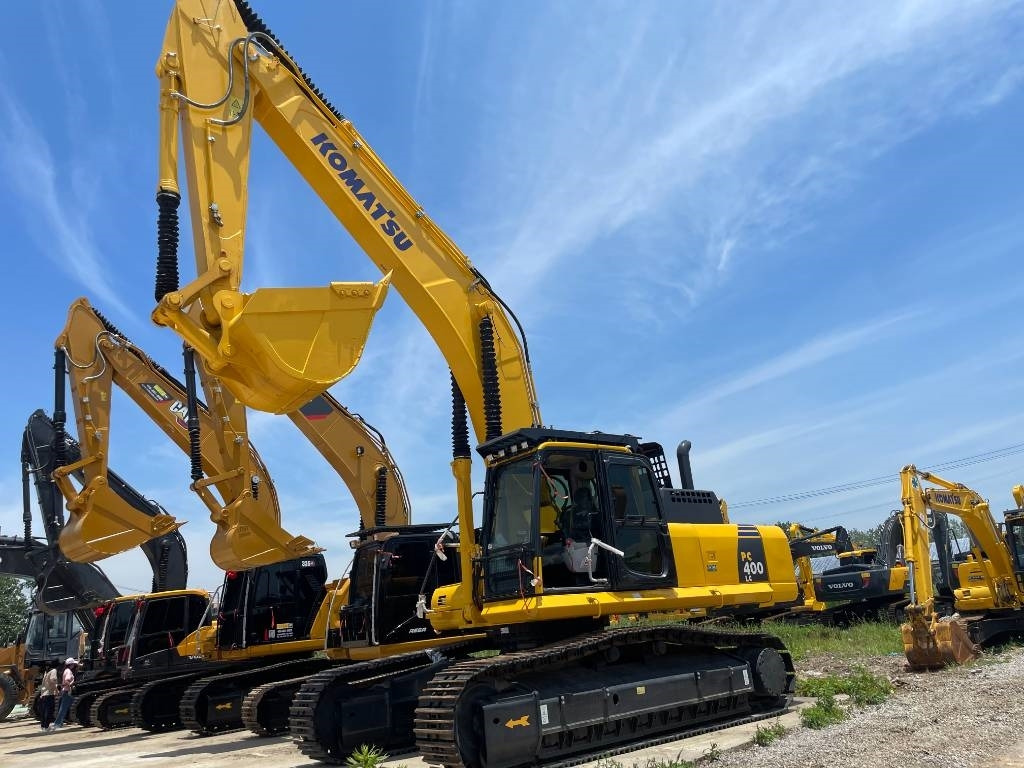Komatsu PC 400 - Bager gusjeničar: slika Komatsu PC 400 - Bager gusjeničar Komatsu PC 400 - Bager gusjeničar: slika Komatsu PC 400 - Bager gusjeničar