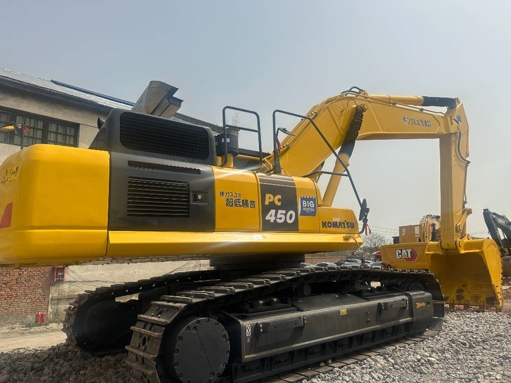 Komatsu PC 450 - Bager gusjeničar: slika Komatsu PC 450 - Bager gusjeničar Komatsu PC 450 - Bager gusjeničar: slika Komatsu PC 450 - Bager gusjeničar