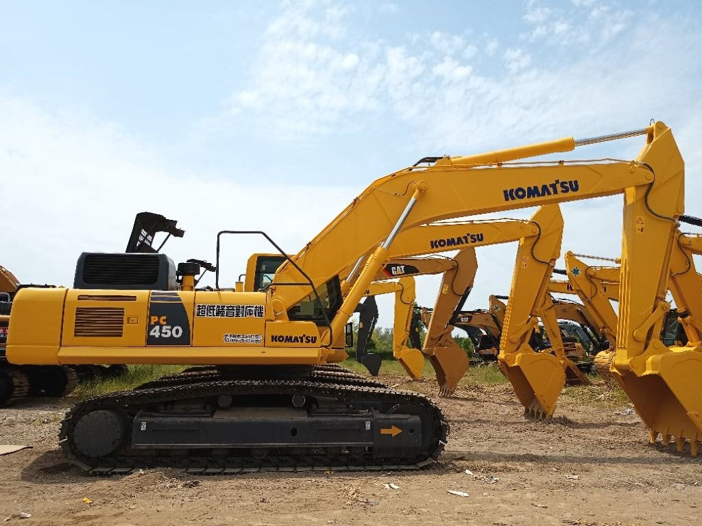 Komatsu PC 450 - Bager gusjeničar: slika Komatsu PC 450 - Bager gusjeničar Komatsu PC 450 - Bager gusjeničar: slika Komatsu PC 450 - Bager gusjeničar