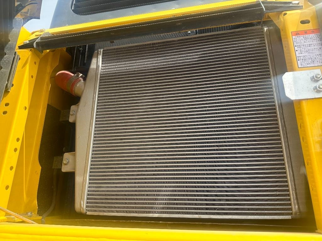 Komatsu PC 450 - Bager gusjeničar: slika Komatsu PC 450 - Bager gusjeničar Komatsu PC 450 - Bager gusjeničar: slika Komatsu PC 450 - Bager gusjeničar