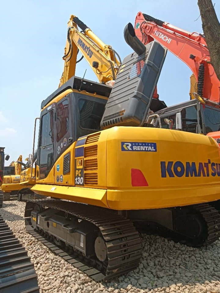 Komatsu pc130 - Bager gusjeničar: slika Komatsu pc130 - Bager gusjeničar Komatsu pc130 - Bager gusjeničar: slika Komatsu pc130 - Bager gusjeničar