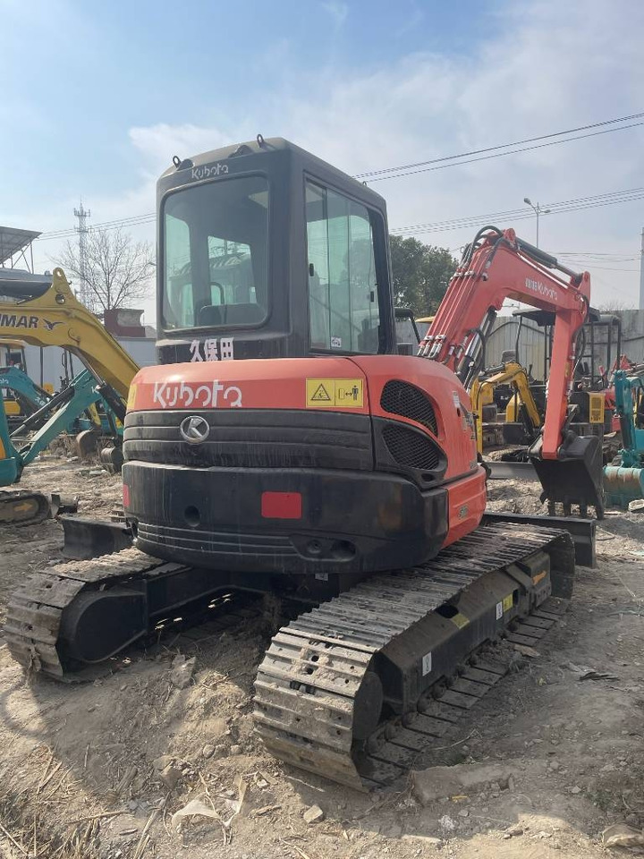 Kubota U 35 - Mini bager: slika Kubota U 35 - Mini bager Kubota U 35 - Mini bager: slika Kubota U 35 - Mini bager