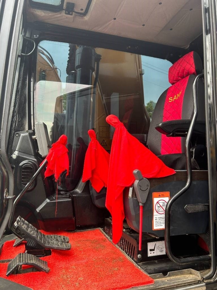 Sany SY 215 C - Bager gusjeničar: slika Sany SY 215 C - Bager gusjeničar Sany SY 215 C - Bager gusjeničar: slika Sany SY 215 C - Bager gusjeničar