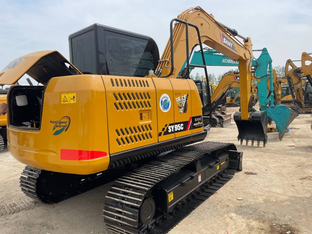 Sany SY 95 C - Mini bager: slika Sany SY 95 C - Mini bager Sany SY 95 C - Mini bager: slika Sany SY 95 C - Mini bager