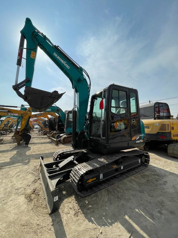 Sunward SWE 70 - Mini bager: slika Sunward SWE 70 - Mini bager Sunward SWE 70 - Mini bager: slika Sunward SWE 70 - Mini bager