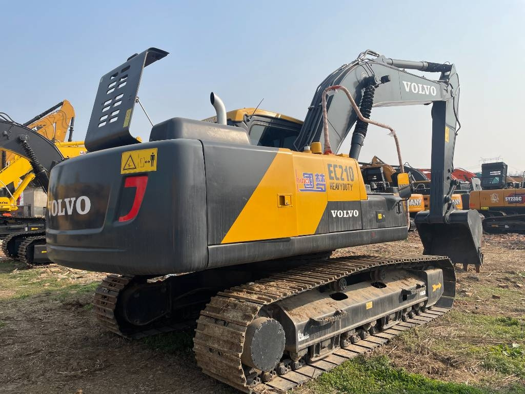 Volvo EC 210  - Bager gusjeničar: slika Volvo EC 210  - Bager gusjeničar Volvo EC 210  - Bager gusjeničar: slika Volvo EC 210  - Bager gusjeničar