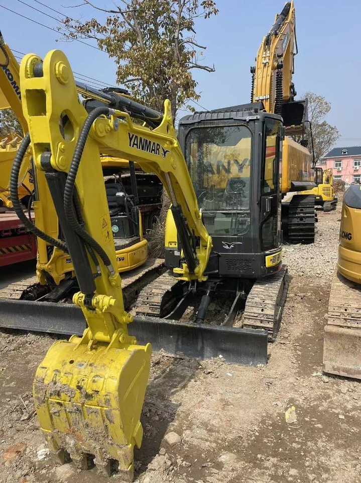 Yanmar Vio 35  - Mini bager: slika Yanmar Vio 35  - Mini bager Yanmar Vio 35  - Mini bager: slika Yanmar Vio 35  - Mini bager