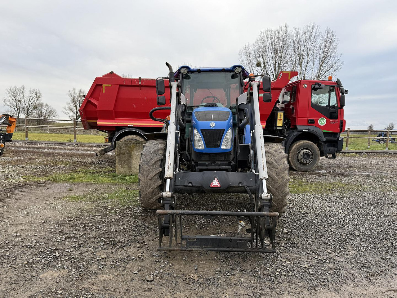 New Holand TD, 5.95, + Trac Lift TL 240 SL - Traktor: slika New Holand TD, 5.95, + Trac Lift TL 240 SL - Traktor New Holand TD, 5.95, + Trac Lift TL 240 SL - Traktor: slika New Holand TD, 5.95, + Trac Lift TL 240 SL - Traktor