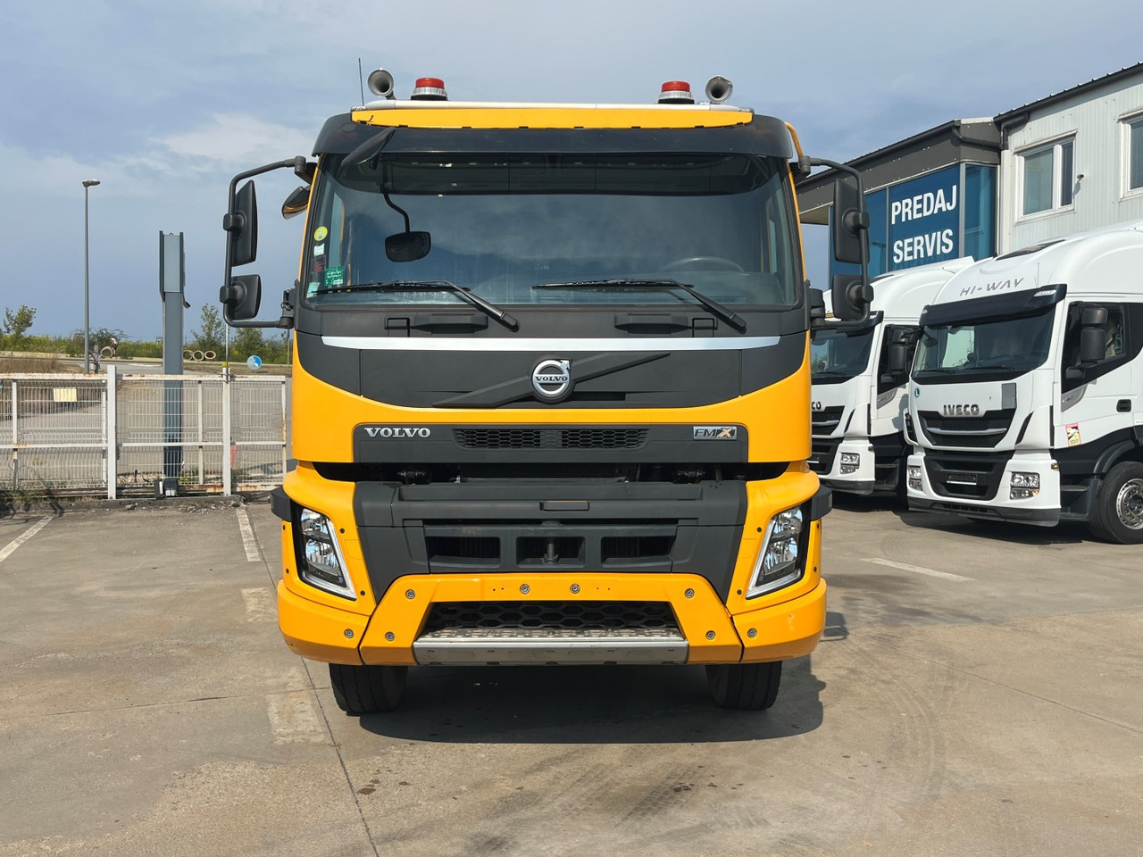 VOLVO FMX 460, 8x4, 2017, HIAB 188 - Kiper, Kamion s kranom: slika VOLVO FMX 460, 8x4, 2017, HIAB 188 - Kiper, Kamion s kranom VOLVO FMX 460, 8x4, 2017, HIAB 188 - Kiper, Kamion s kranom: slika VOLVO FMX 460, 8x4, 2017, HIAB 188 - Kiper, Kamion s kranom