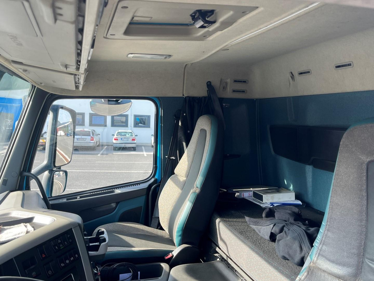 Volvo FM 420, 2016, 6x2, Hákový nosič kontajnerov, Hiab 166 - 4 Hipro + DO - Kamion s kukastom dizalicom, Kamion s kranom: slika Volvo FM 420, 2016, 6x2, Hákový nosič kontajnerov, Hiab 166 - 4 Hipro + DO - Kamion s kukastom dizalicom, Kamion s kranom Volvo FM 420, 2016, 6x2, Hákový nosič kontajnerov, Hiab 166 - 4 Hipro + DO - Kamion s kukastom dizalicom, Kamion s kranom: slika Volvo FM 420, 2016, 6x2, Hákový nosič kontajnerov, Hiab 166 - 4 Hipro + DO - Kamion s kukastom dizalicom, Kamion s kranom