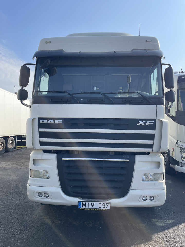 DAF XF105.460 Euro 5 manual gearbox - Tegljač: slika DAF XF105.460 Euro 5 manual gearbox - Tegljač DAF XF105.460 Euro 5 manual gearbox - Tegljač: slika DAF XF105.460 Euro 5 manual gearbox - Tegljač