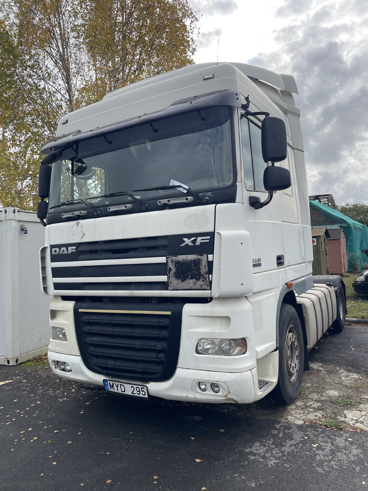 DAF XF105.460 Euro5 - Tegljač: slika DAF XF105.460 Euro5 - Tegljač DAF XF105.460 Euro5 - Tegljač: slika DAF XF105.460 Euro5 - Tegljač