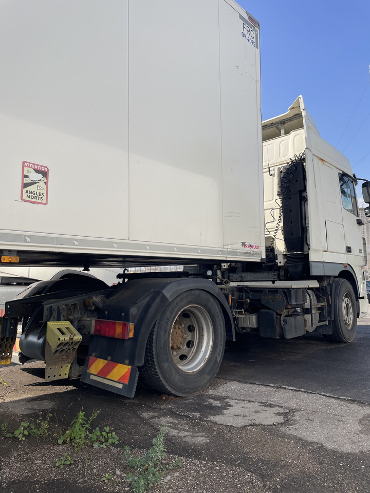 DAF XF105.460 - Tegljač: slika DAF XF105.460 - Tegljač DAF XF105.460 - Tegljač: slika DAF XF105.460 - Tegljač