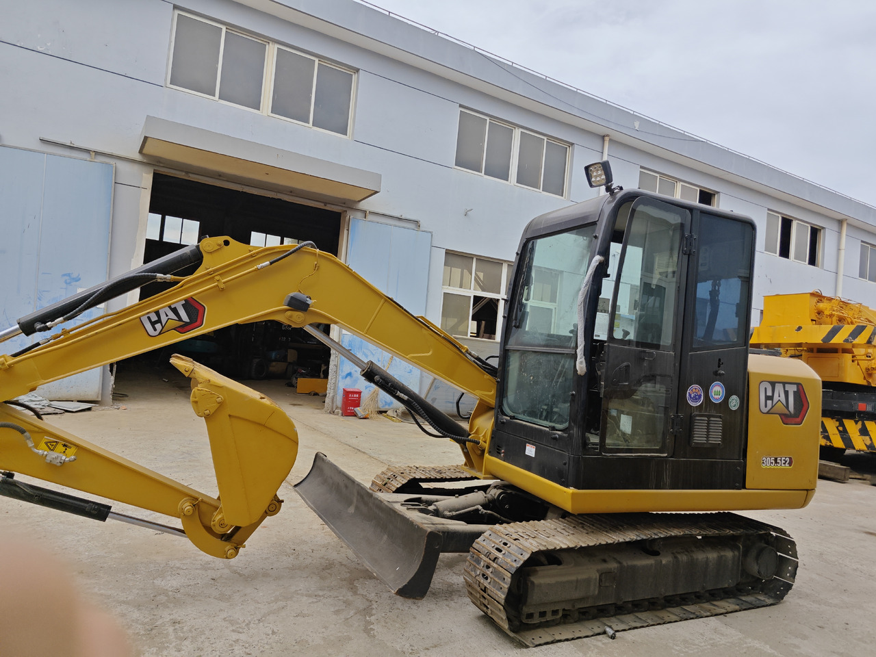 CATERPILLAR 305.5E - Mini bager: slika CATERPILLAR 305.5E - Mini bager CATERPILLAR 305.5E - Mini bager: slika CATERPILLAR 305.5E - Mini bager