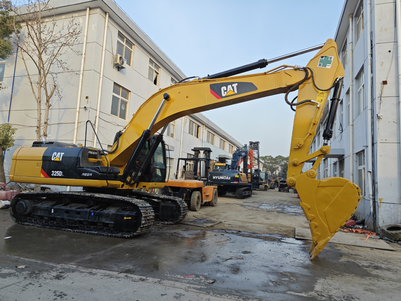 CATERPILLAR 325D used excavator 325C 325 - Bager gusjeničar: slika CATERPILLAR 325D used excavator 325C 325 - Bager gusjeničar CATERPILLAR 325D used excavator 325C 325 - Bager gusjeničar: slika CATERPILLAR 325D used excavator 325C 325 - Bager gusjeničar