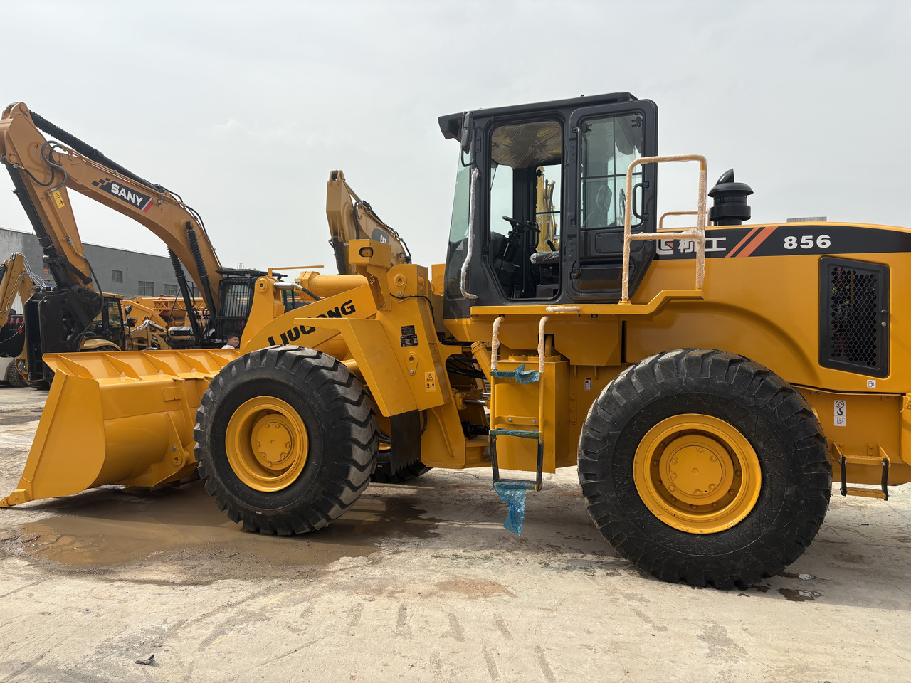 LIUGONG 856 wheel loader - Utovarivač na kotačima: slika LIUGONG 856 wheel loader - Utovarivač na kotačima LIUGONG 856 wheel loader - Utovarivač na kotačima: slika LIUGONG 856 wheel loader - Utovarivač na kotačima